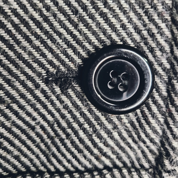 Black and White Stripped Trench Coat - Picture 5 of 6